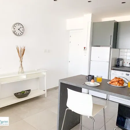 Sea The Sunrise Апартаменты